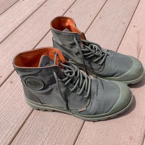 Palladium waterproof boots